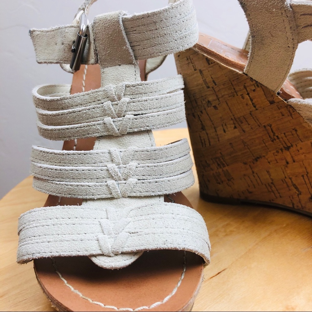 Dolce Vita off-white Wedge Sandals fits 7.5